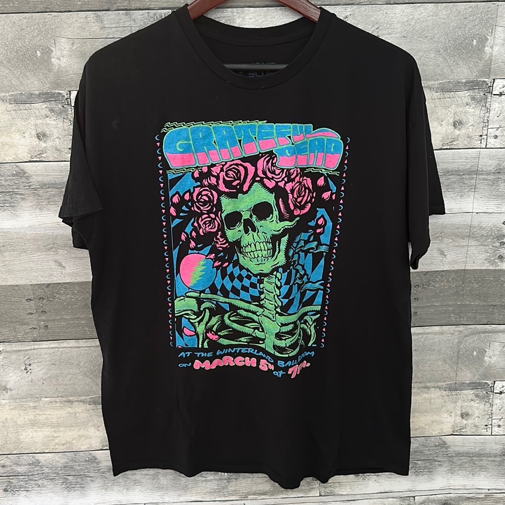 LIQUID BLUE GRATEFUL DEAD BLACKLIGHT BERTHA GRAPHIC T-SHIRT MEN XL